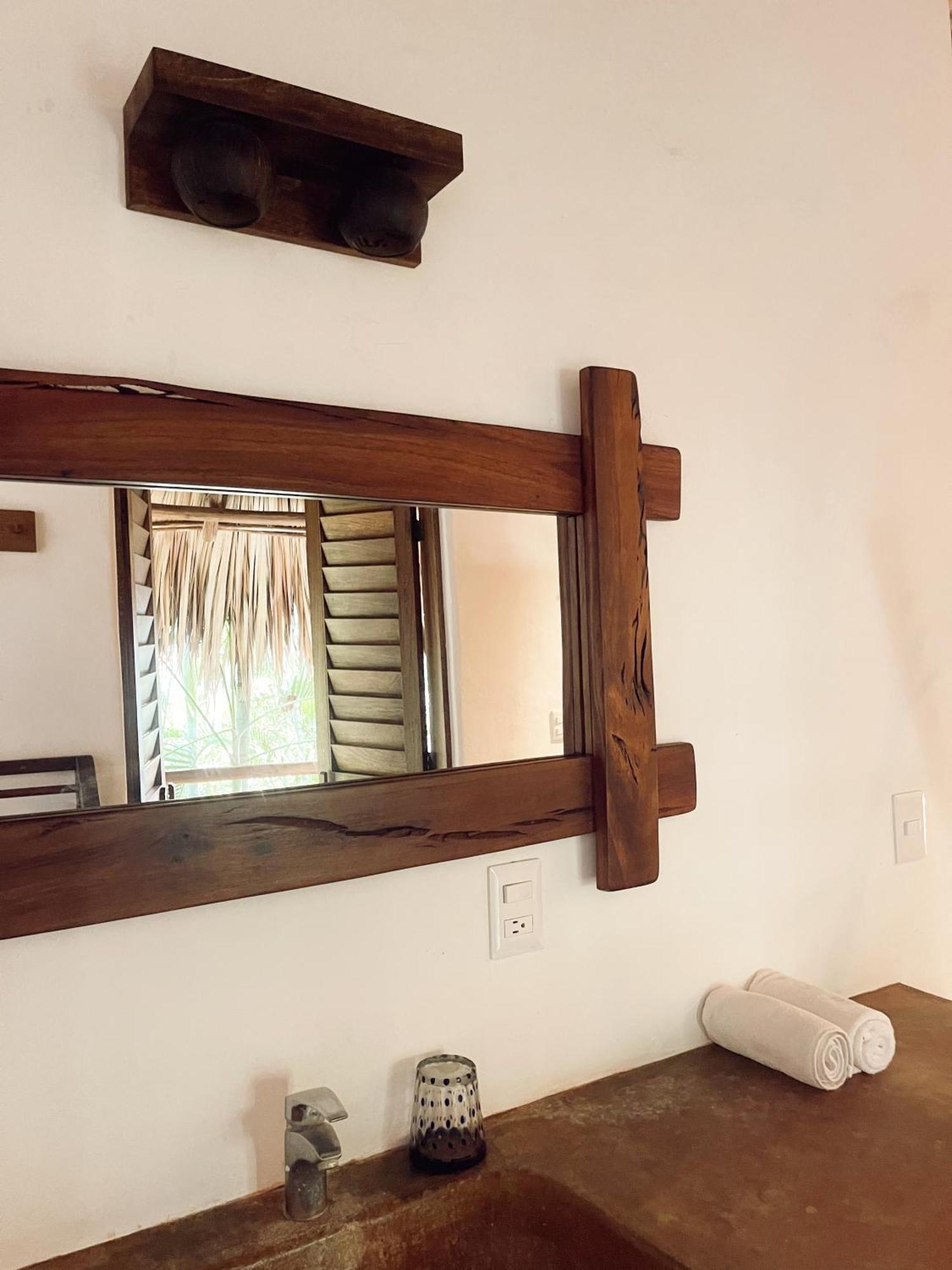 Hotel Descalzo Spa Zipolite Bagian luar foto