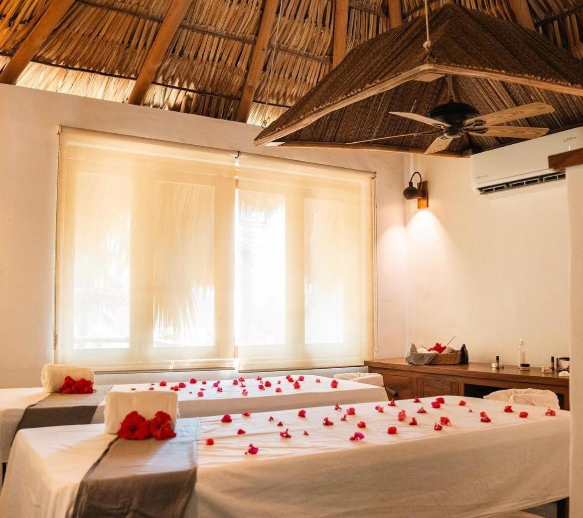 Hotel Descalzo Spa Zipolite Bagian luar foto