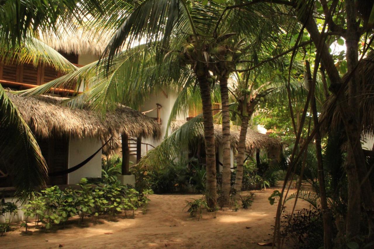 Hotel Descalzo Spa Zipolite Bagian luar foto