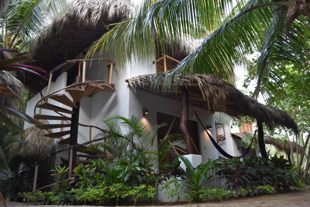 Hotel Descalzo Spa Zipolite Bagian luar foto