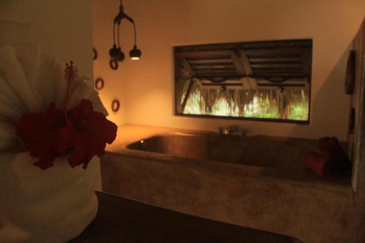 Hotel Descalzo Spa Zipolite Bagian luar foto